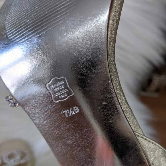 E Live From The Red Carpet Heels - Picture 12 of 14